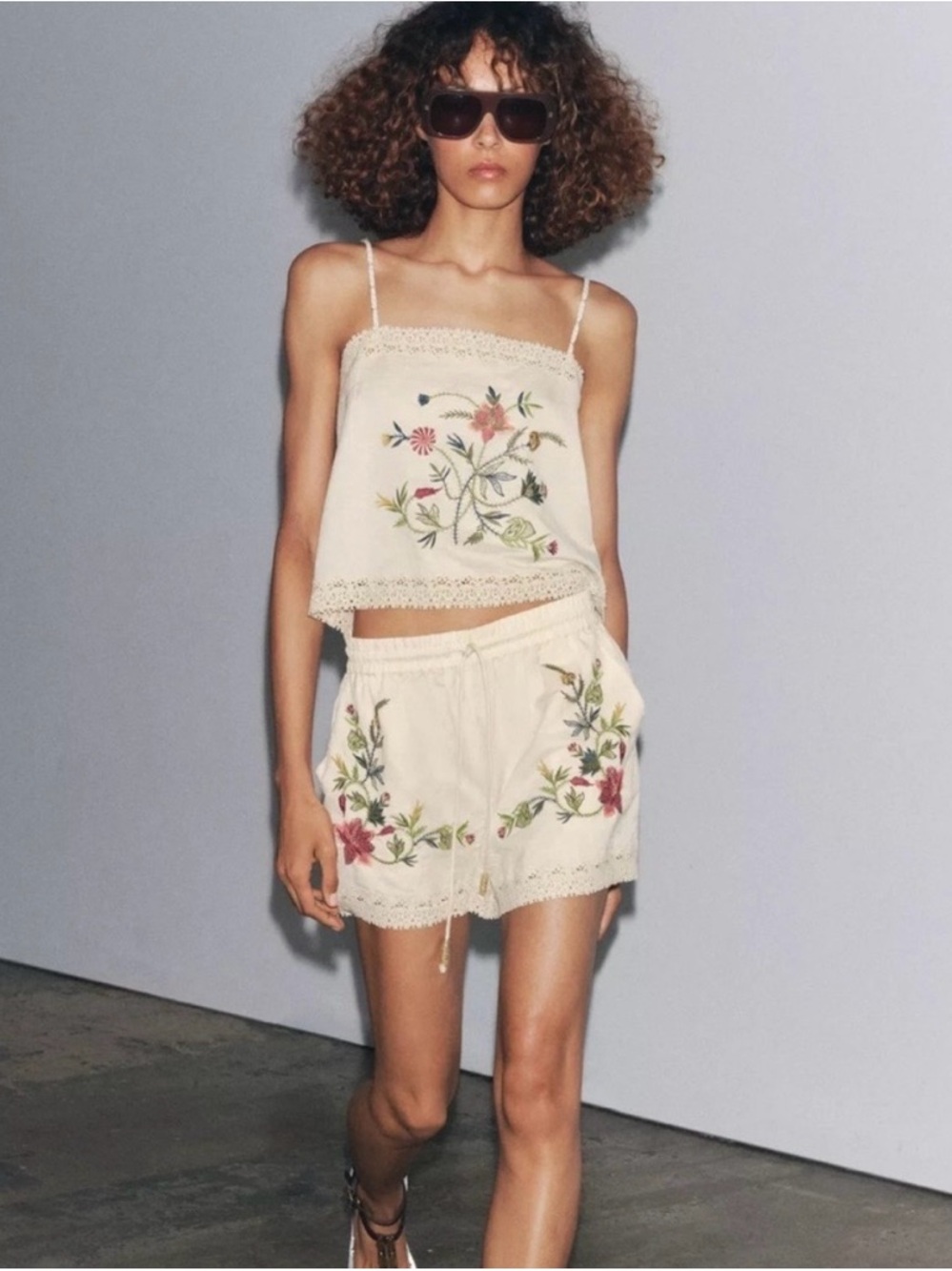 NWT ZARA ZW COLLECTION Embroidered Top M